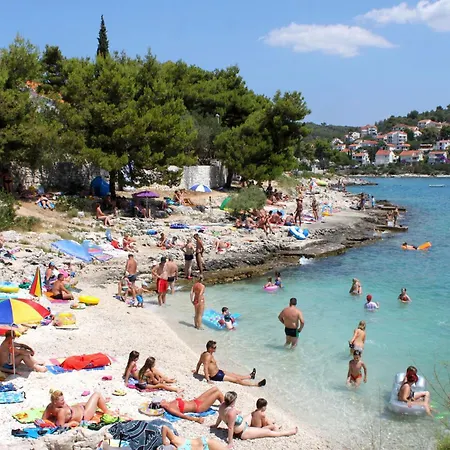 빌라 Seaside Luxury With A Swimming Pool Rastici, Ciovo - 22934 *