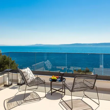 빌라 Seaside Luxury With A Swimming Pool Rastici, Ciovo - 22934
